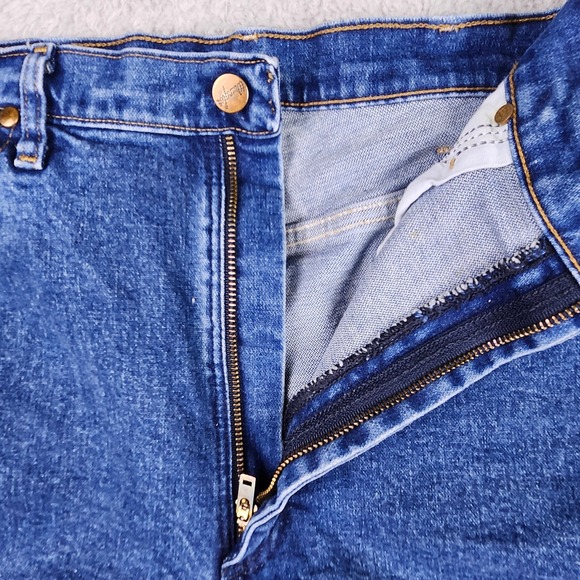 Wrangler Womens Cowboy Cut Slim Fit Jeans 15x32 (34x31) Blue Stonewashed Stretch - Picture 11 of 11